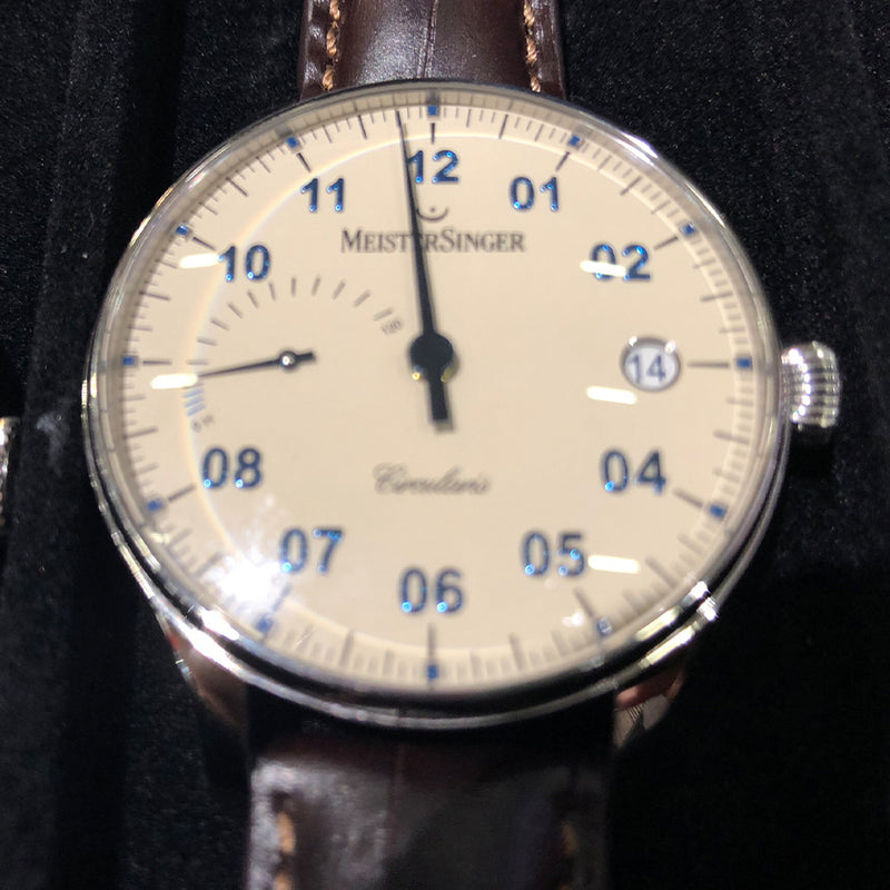 Meistersinger circularis power outlet reserve