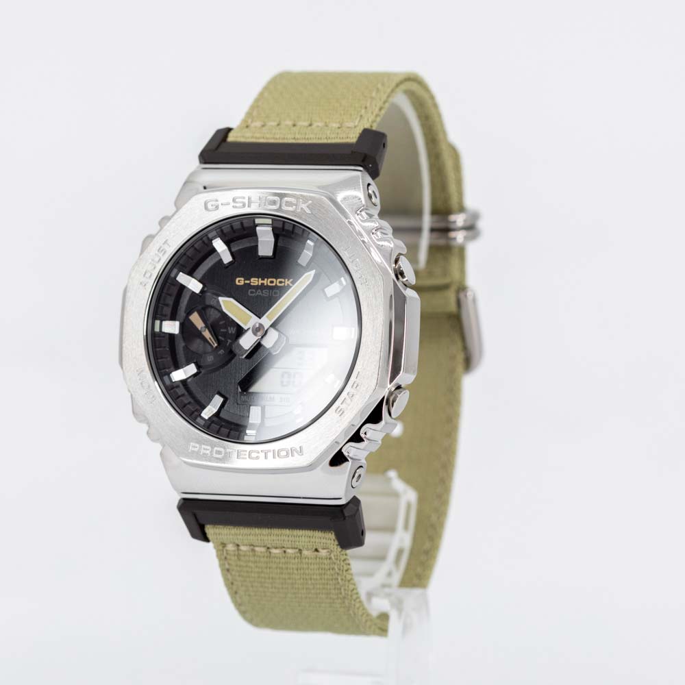 Utility GM-2100C-5AER Casio G-Shock Collection GM-2100 Metal