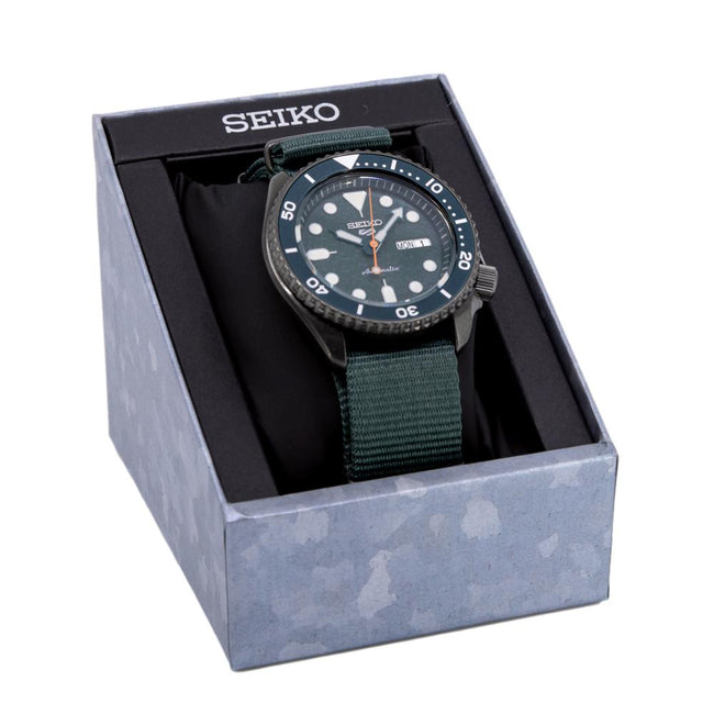 SRPD77K1-Seiko Men's SRPD77K1 5 Sports Suits Green Dial DayDate Watch